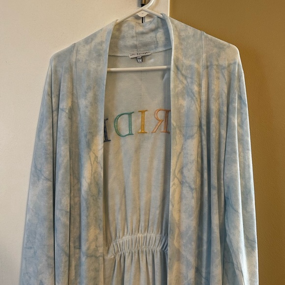 Bride PJ shirt and robe Set - Picture 4 of 7